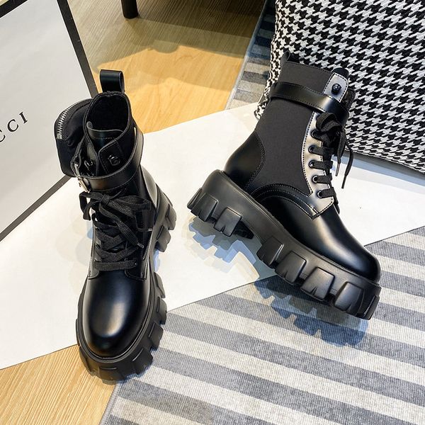 2021 martin women's fashion ins autumn winter bandage muffin bottom motorcycle british style pocket bag short boots, Black
2021 martin women's fashion ins autumn winter bandage muffin bottom motorcycle british style pocket bag short boots, Black