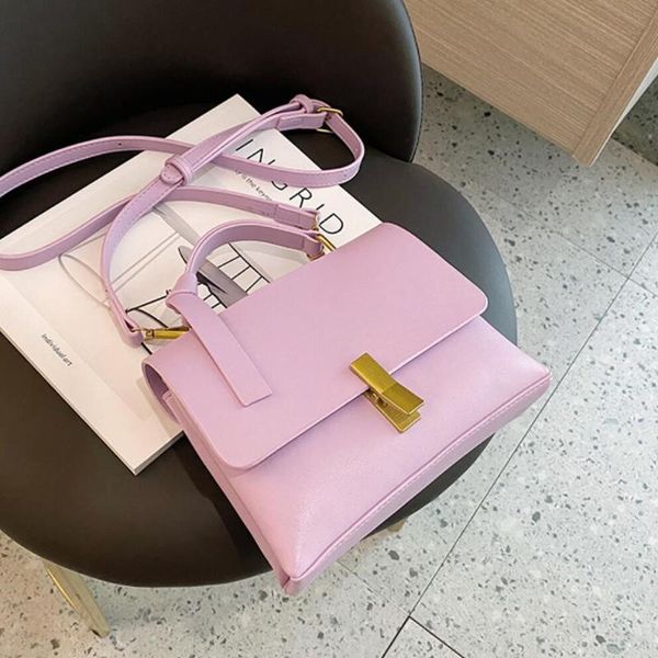 elegant female flap tote 2021 fashion new high-quality pu leather women's designer handbag lock shoulder messenger bag
elegant female flap tote 2021 fashion new high-quality pu leather women's designer handbag lock shoulder messenger bag