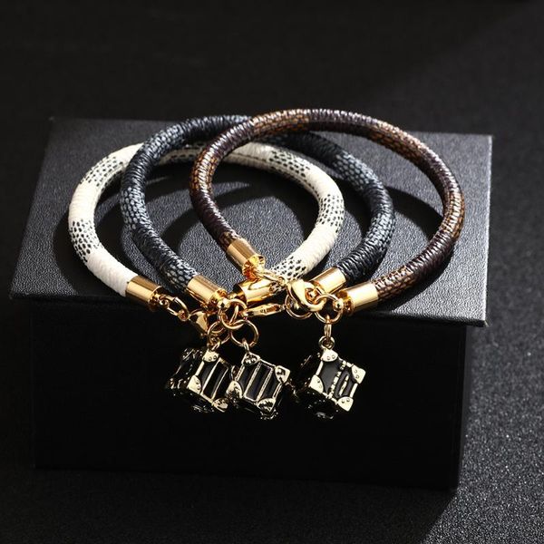 charm bracelets vintage pu leather braceletes enviromental copper dripping oil pendant women fashion jewelry accessories, Golden;silver
charm bracelets vintage pu leather braceletes enviromental copper dripping oil pendant women fashion jewelry accessories, Golden;silver