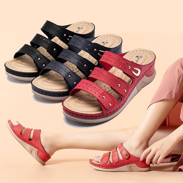 dress shoes 2021 summer hollow women casual beach non-slip metal decoration slippers wedge soft bottom female sandals, Black
dress shoes 2021 summer hollow women casual beach non-slip metal decoration slippers wedge soft bottom female sandals, Black