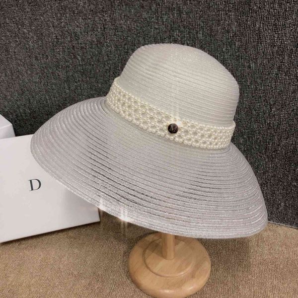 light luxury celebrity handmade pearl bright silk straw hat french hepburn wind lamp cap summer beach holiday uv protection, Black;white
light luxury celebrity handmade pearl bright silk straw hat french hepburn wind lamp cap summer beach holiday uv protection, Black;white