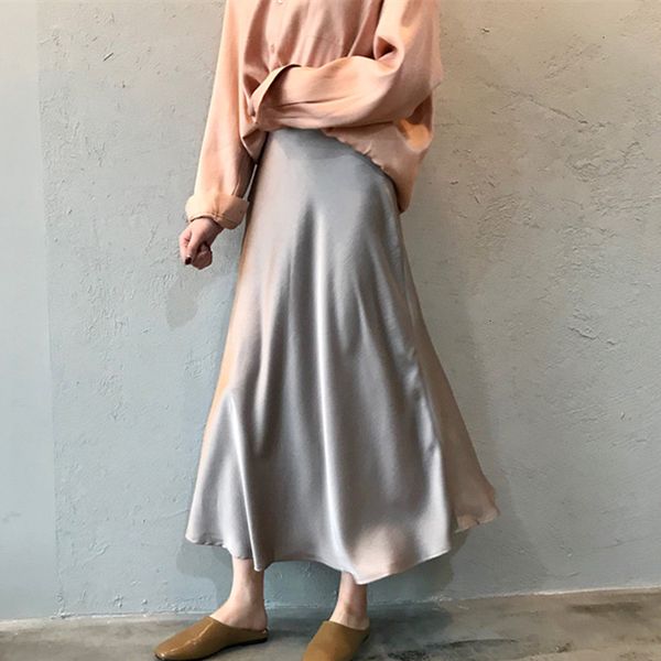 skirts 2021 spring elegant satin woman high waist soft solid color midi vintage casual summer long skirt p4gz, Black
skirts 2021 spring elegant satin woman high waist soft solid color midi vintage casual summer long skirt p4gz, Black
