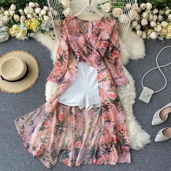 spring summer women casual floral print two piece set long sleeve asymmetrical chiffon shirt and white shorts, Gray
spring summer women casual floral print two piece set long sleeve asymmetrical chiffon shirt and white shorts, Gray