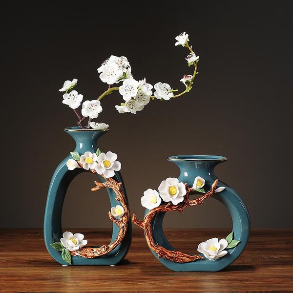 vases european-style hollow ceramic vase green and white floral arrangement three-dimensional carved ornaments home decoration
vases european-style hollow ceramic vase green and white floral arrangement three-dimensional carved ornaments home decoration
