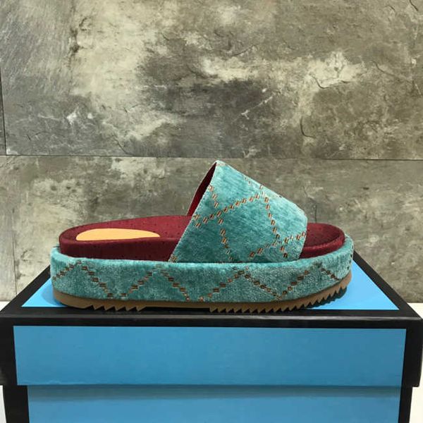 2020 letters women designer sandals summer wedge high heel platform sandal ladies slide slipper brand fends flip flop luxury beach shoes, Black
2020 letters women designer sandals summer wedge high heel platform sandal ladies slide slipper brand fends flip flop luxury beach shoes, Black