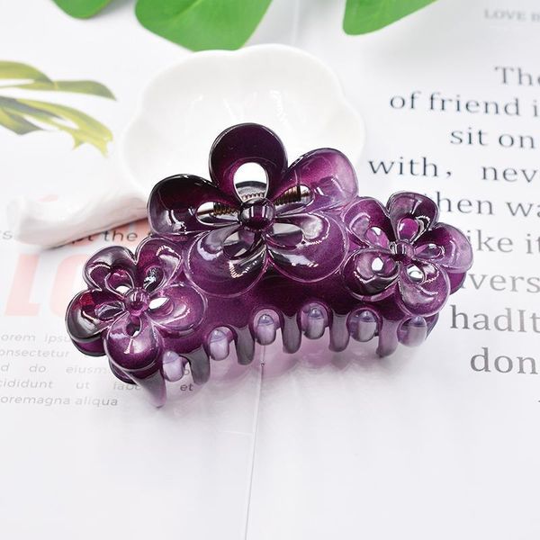 vintage hair clips for women elegant solid crab girls clip claw hairclip accessories1
vintage hair clips for women elegant solid crab girls clip claw hairclip accessories1