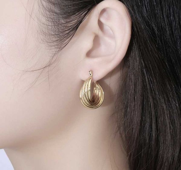 hoop & huggie personalized circle earrings fashion ol female ins geometric lines minimalist style titanium steel, Golden;silver
hoop & huggie personalized circle earrings fashion ol female ins geometric lines minimalist style titanium steel, Golden;silver