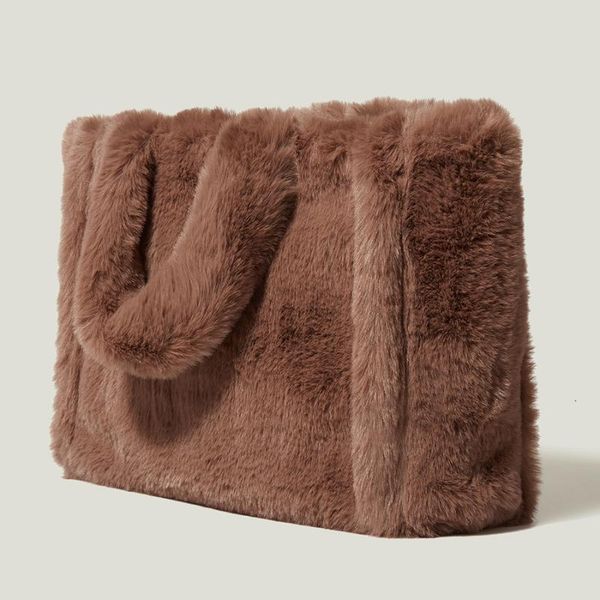 evening bags plush bag woman tote luxury handbags women designer underarm sac a main femme hand bolso hombre
evening bags plush bag woman tote luxury handbags women designer underarm sac a main femme hand bolso hombre