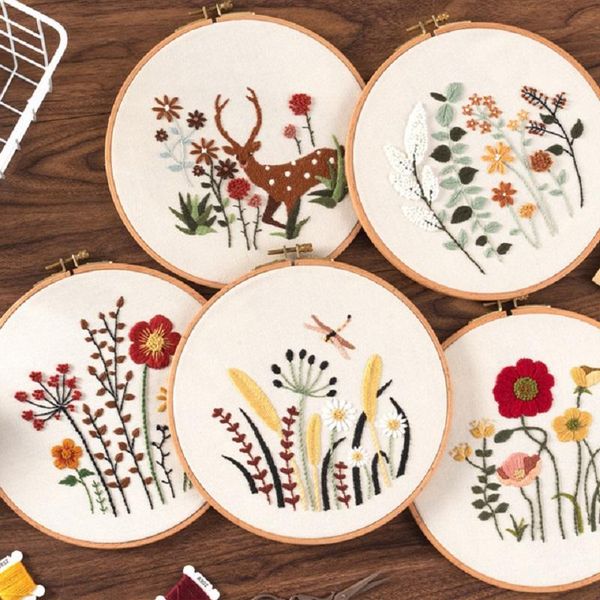 other arts and crafts hand embroidery diy elk flower simple three-dimensional european set
other arts and crafts hand embroidery diy elk flower simple three-dimensional european set