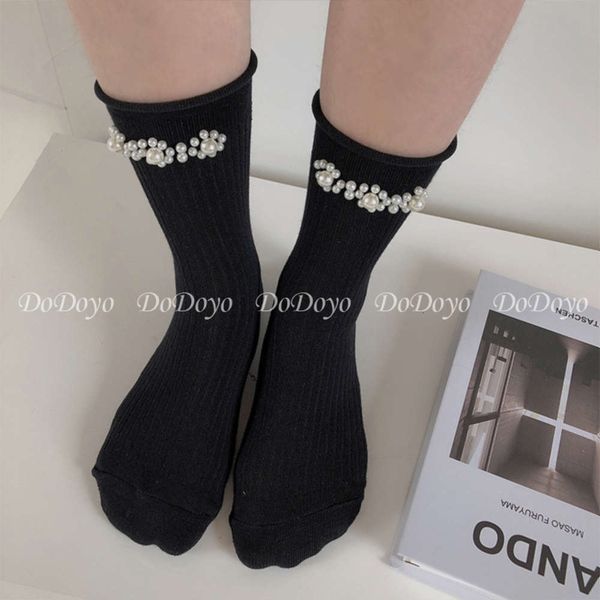 fairy pearl curling socks children's middle tube black net red tide white spring and autumn pile, Black;white
fairy pearl curling socks children's middle tube black net red tide white spring and autumn pile, Black;white