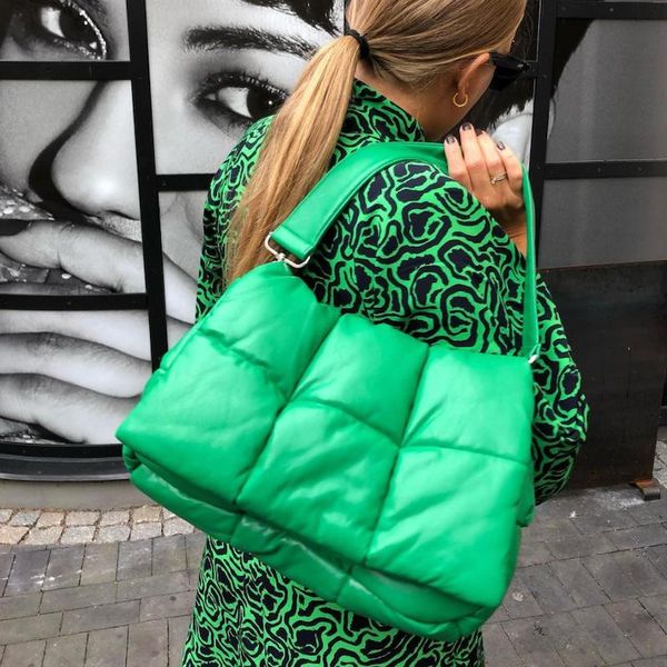 women soft leather shoulder bag sponge underarm trendy clutch 2021 autumn and winter handbag luxury totes bags
women soft leather shoulder bag sponge underarm trendy clutch 2021 autumn and winter handbag luxury totes bags