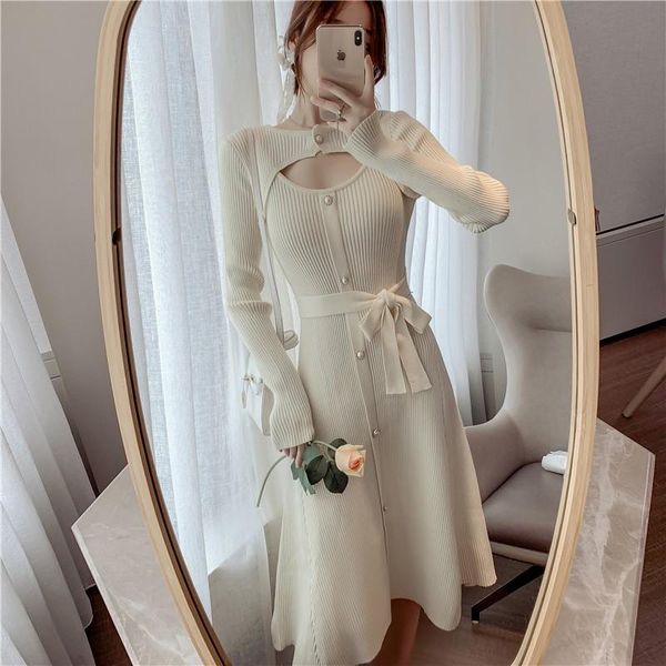 casual dresses arrival autumn women's hllow out high end vintage solid color long sleeve knitted dress with belt vestidos, Black;gray
casual dresses arrival autumn women's hllow out high end vintage solid color long sleeve knitted dress with belt vestidos, Black;gray