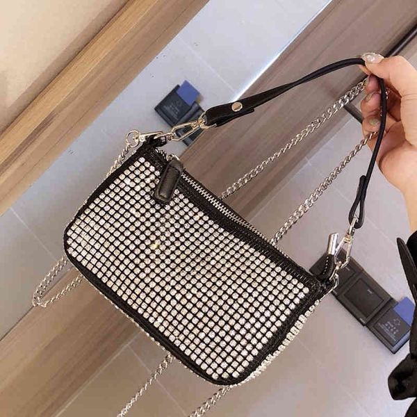 travel luggage bag messenger bags handbag fashion diamond decoration plain zipper women chain shoulder belt bag
travel luggage bag messenger bags handbag fashion diamond decoration plain zipper women chain shoulder belt bag