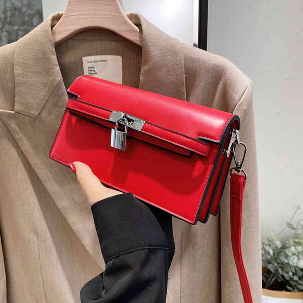 net red classic women's 2021 new fashion niche kelly square single shoulder slanting simple small lock bag
net red classic women's 2021 new fashion niche kelly square single shoulder slanting simple small lock bag