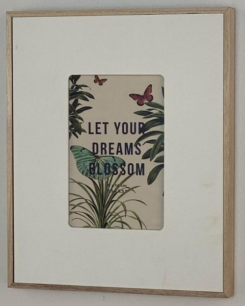 frames picture po frame for wall rectangle single home decor 9*14cm 
frames picture po frame for wall rectangle single home decor 9*14cm
