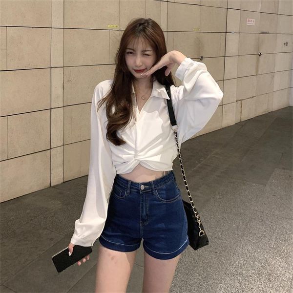 women's blouses & shirts retro hong kong style design sense v-neck cross mercerized white shirt long-sleeved top
women's blouses & shirts retro hong kong style design sense v-neck cross mercerized white shirt long-sleeved top