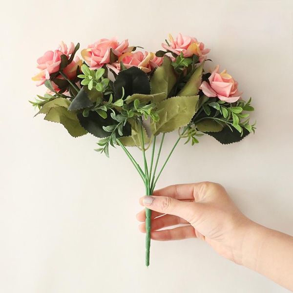 decorative flowers & wreaths 7 heads artificial roses flower bouquet wedding marriage bridal holding fake silk home decoration accessories
decorative flowers & wreaths 7 heads artificial roses flower bouquet wedding marriage bridal holding fake silk home decoration accessories