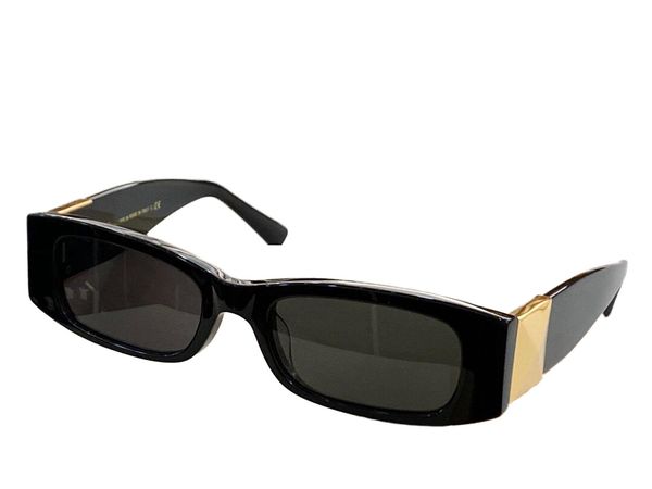 sunglasses for women and men summer style 4105 anti-ultraviolet retro plate plank square full frame fashion eyeglasses random box, White;black
sunglasses for women and men summer style 4105 anti-ultraviolet retro plate plank square full frame fashion eyeglasses random box, White;black