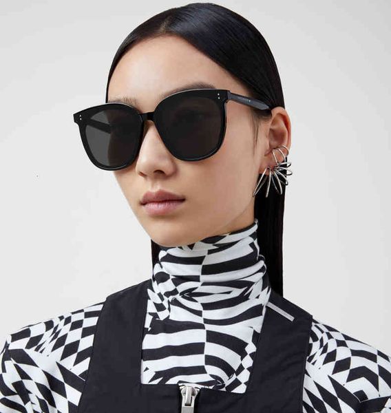 designer sunglasses 2021 fashion korean design men's square gm big frame women elegant retro gentle classic luxury package, White;black
designer sunglasses 2021 fashion korean design men's square gm big frame women elegant retro gentle classic luxury package, White;black