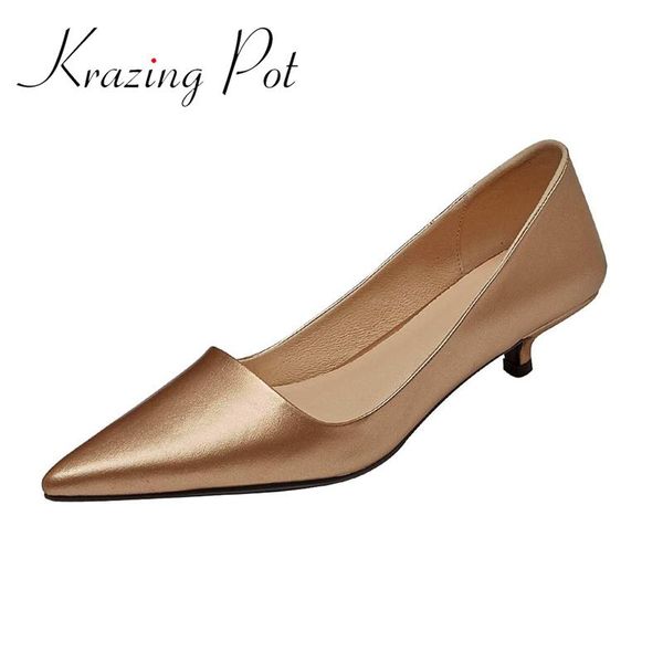 dress shoes krazing pot large size genuine leather pointed toe shallow med heel gentlewomen beauty girl office lady slip on women pumps l2f1, Black
dress shoes krazing pot large size genuine leather pointed toe shallow med heel gentlewomen beauty girl office lady slip on women pumps l2f1, Black