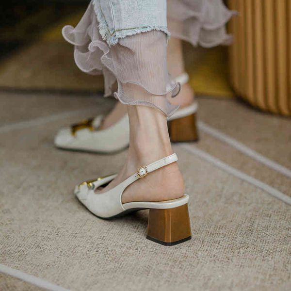 dress shoes new genuine leather women square high heels ladies party wedding summer fashion sandals metal decoration 7793, Black
dress shoes new genuine leather women square high heels ladies party wedding summer fashion sandals metal decoration 7793, Black