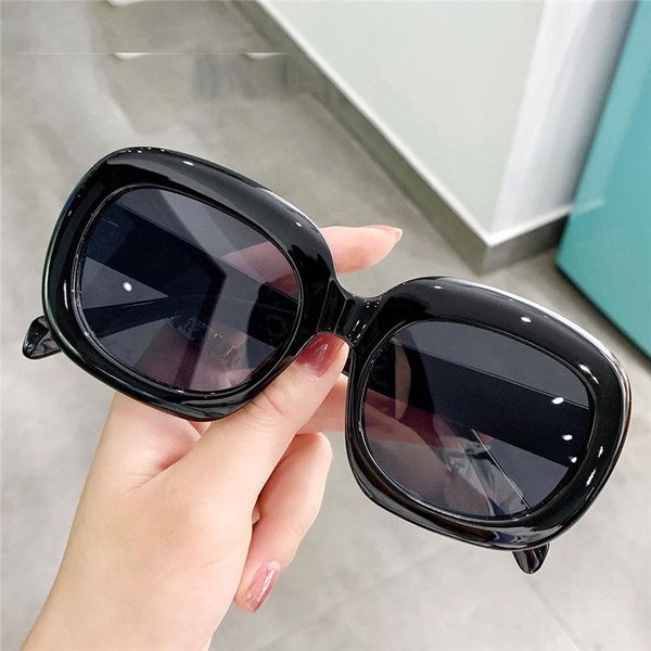 sunglasses riveted women wide - rimmed men and fashion sun glasses street po, White;black
sunglasses riveted women wide - rimmed men and fashion sun glasses street po, White;black