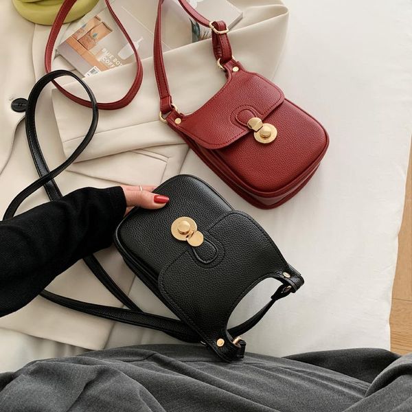 evening bags 2021 fashion women's bag mini crossbody summer phone fashionable purses and designer handbag
evening bags 2021 fashion women's bag mini crossbody summer phone fashionable purses and designer handbag