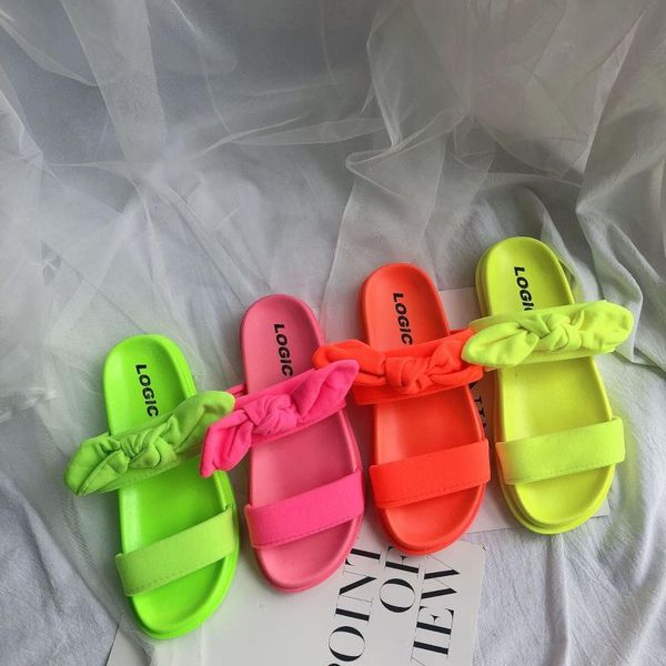 slippers 2021 summer europe fashion women sandals flat shoes ladies beach slipper outdoor student fluorescent color casual 36-41, Black
slippers 2021 summer europe fashion women sandals flat shoes ladies beach slipper outdoor student fluorescent color casual 36-41, Black
