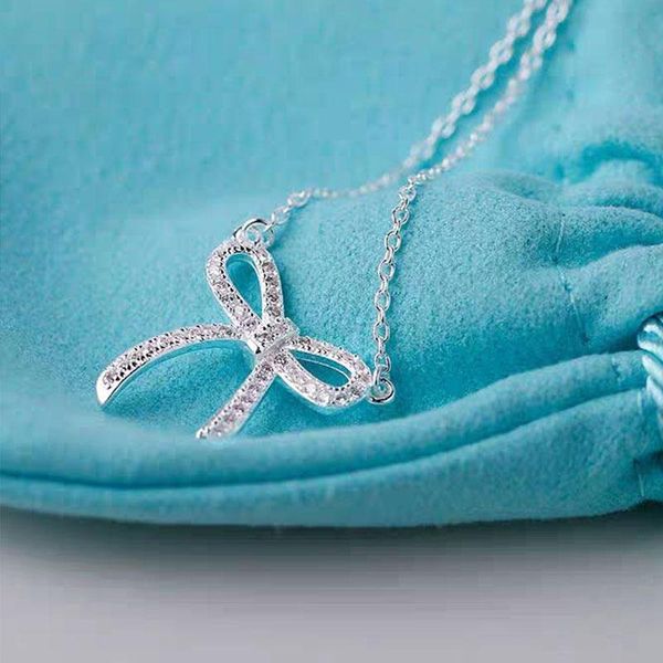 chains 1:1 logo real925 iconic bowknot super shiny tif necklace ladies luxury jewelry fashion brand birthday trend gift, Silver
chains 1:1 logo real925 iconic bowknot super shiny tif necklace ladies luxury jewelry fashion brand birthday trend gift, Silver