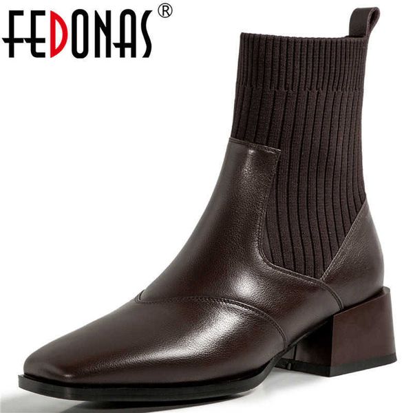 genuine leather women ankle boots pumps shoes woman autumn heels working thick 210528, Black
genuine leather women ankle boots pumps shoes woman autumn heels working thick 210528, Black