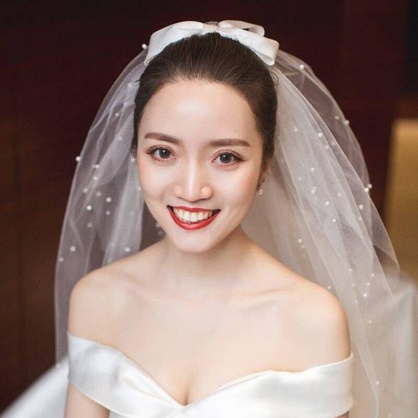bridal veils short pearls wedding veil tulle 2t ivory with bow party comb accessories, Black
bridal veils short pearls wedding veil tulle 2t ivory with bow party comb accessories, Black