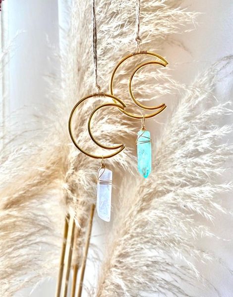 crystal sun catcher, moon crystal,prism suncatcher, rear view mirror car charm,home decor, quartz,birthstone garden decorations
crystal sun catcher, moon crystal,prism suncatcher, rear view mirror car charm,home decor, quartz,birthstone garden decorations