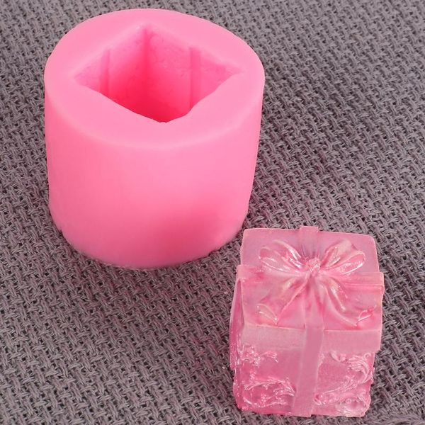 craft tools diy baking gift box, candy box shape fondant silicone mold, chocolate cake mold
craft tools diy baking gift box, candy box shape fondant silicone mold, chocolate cake mold