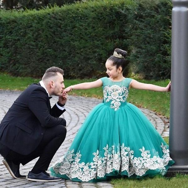 girl's dresses ball gown flower girls jewel neck lace appliques tiered tulle skirt toddler first communion dress sheer kids birthd, Red;yellow
girl's dresses ball gown flower girls jewel neck lace appliques tiered tulle skirt toddler first communion dress sheer kids birthd, Red;yellow