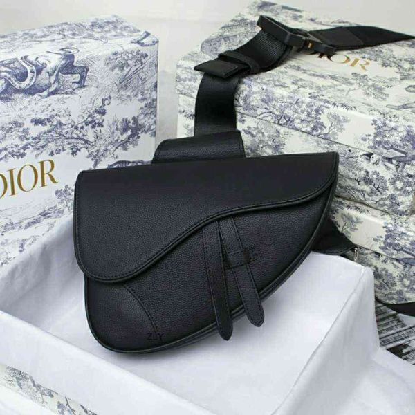 modern head leather bee saddle bag strap metal buckle crossbody bag lychee single shoulder zly bags
modern head leather bee saddle bag strap metal buckle crossbody bag lychee single shoulder zly bags