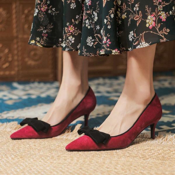 dress shoes vintage gladiator sheep suede mixed colors butterfly-knot pointed toe thin high heel slip on dance party pumps l59, Black
dress shoes vintage gladiator sheep suede mixed colors butterfly-knot pointed toe thin high heel slip on dance party pumps l59, Black