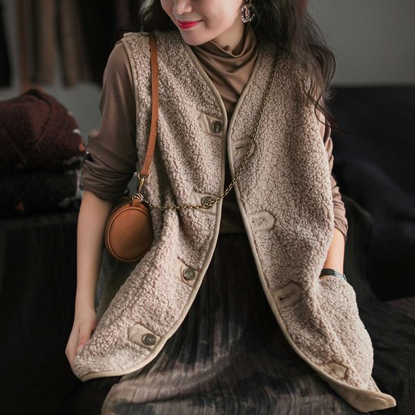 autumn winter double-sided sheared vest literature art single breasted fur one-piece sleeveless coat women's, White
autumn winter double-sided sheared vest literature art single breasted fur one-piece sleeveless coat women's, White