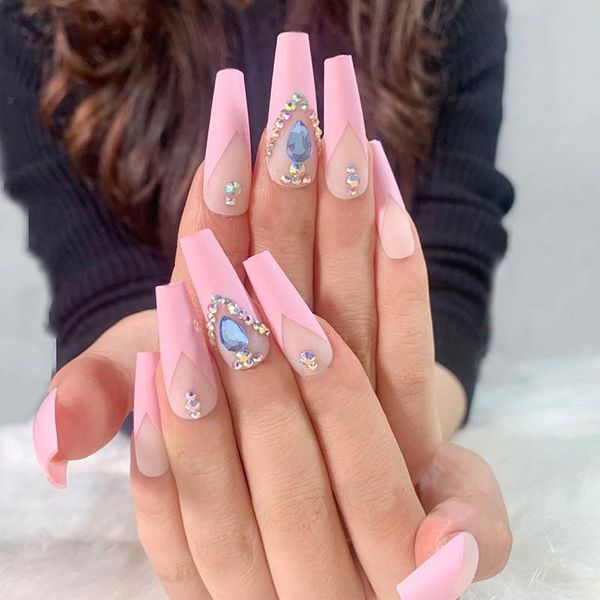 false nails 24pcs extra long press on with designs,stick for women,fake art heart pattern manicure decoration, Red;gold
false nails 24pcs extra long press on with designs,stick for women,fake art heart pattern manicure decoration, Red;gold