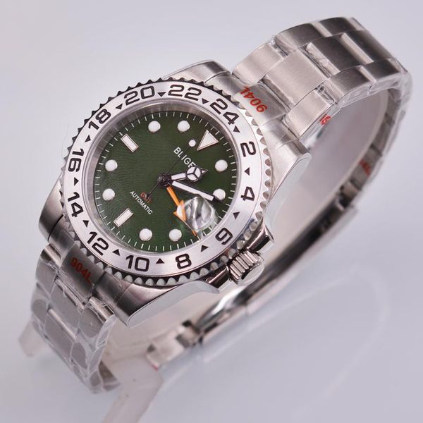 wristwatches 40mm automatic watch gmt function green dial luminous hands oyster bracelet date ceramic bezel inserted 24 hours, Slivery;brown
wristwatches 40mm automatic watch gmt function green dial luminous hands oyster bracelet date ceramic bezel inserted 24 hours, Slivery;brown