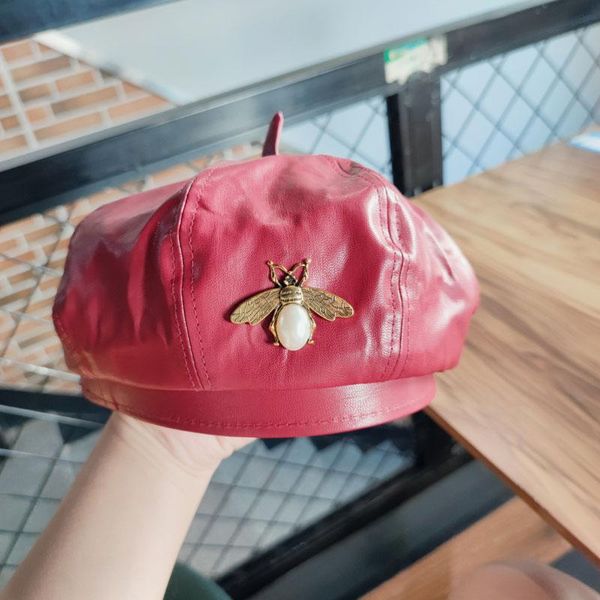 berets myalice women beret pearl metal carved decoration girls sboy cap charm painter hat pu drop wholesale, Blue;gray
berets myalice women beret pearl metal carved decoration girls sboy cap charm painter hat pu drop wholesale, Blue;gray