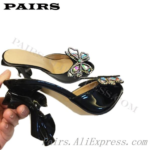 slippers luxury shoes women designers strange heel black mule genuine leather blingbling crystal butterfly pumps plus size 43
slippers luxury shoes women designers strange heel black mule genuine leather blingbling crystal butterfly pumps plus size 43