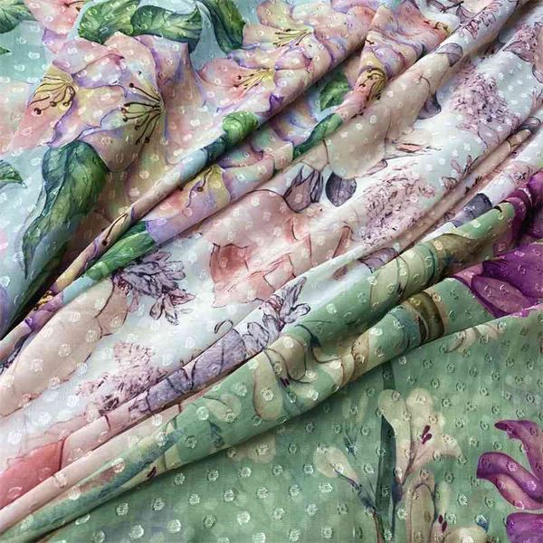 polyester digital printing plain chiffon with light flower center dot spring and summer thin dress hanfu fabric, Black;white
polyester digital printing plain chiffon with light flower center dot spring and summer thin dress hanfu fabric, Black;white