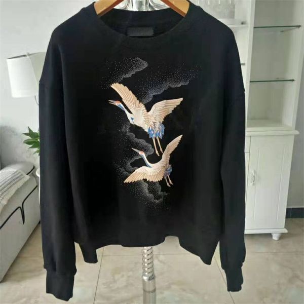 Casual Mens Womens Black Hoodies Hip Hop Streetwear O neck Long sleeve Hoodie Spring Autumn Winter Couple's Sweatshirts Good quality HD18
Casual Mens Womens Black Hoodies Hip Hop Streetwear O neck Long sleeve Hoodie Spring Autumn Winter Couple's Sweatshirts Good quality HD18