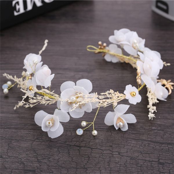 fairytale white floral headband pearls romantic bridal crown headpieces 2021 elegant women tiara party formal prom hair accessories ladies j, Silver
fairytale white floral headband pearls romantic bridal crown headpieces 2021 elegant women tiara party formal prom hair accessories ladies j, Silver