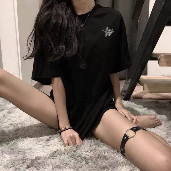 men's and women's short-sleeved simple basic w letter cotton loose printed round neck casual t-shirts, White;black
men's and women's short-sleeved simple basic w letter cotton loose printed round neck casual t-shirts, White;black