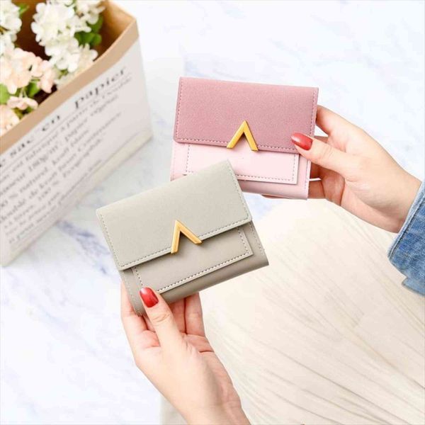 women slim wallet metal v word decorative matte retro short wallets and purse small pu leather money change bags, Red;black
women slim wallet metal v word decorative matte retro short wallets and purse small pu leather money change bags, Red;black