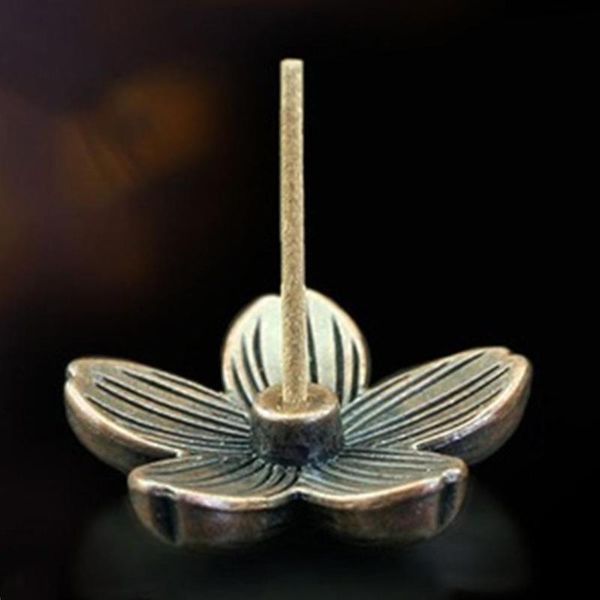 fragrance lamps durable alloy sakura blossom shape incense stick burners holder cherry flower censer exquisite home decoration
fragrance lamps durable alloy sakura blossom shape incense stick burners holder cherry flower censer exquisite home decoration