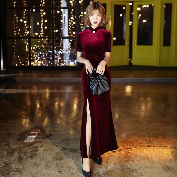 vintage women velour chinese dress slim stand collar side split straight short sleeve qipao skirt bride wedding prom gown ethnic clothing, Red
vintage women velour chinese dress slim stand collar side split straight short sleeve qipao skirt bride wedding prom gown ethnic clothing, Red