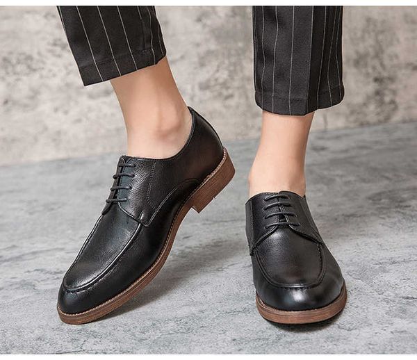 classic luxury 2022 men casual leather formal shoes punk biker black dress for male oxford party driving footwear moccasins designer top
classic luxury 2022 men casual leather formal shoes punk biker black dress for male oxford party driving footwear moccasins designer top