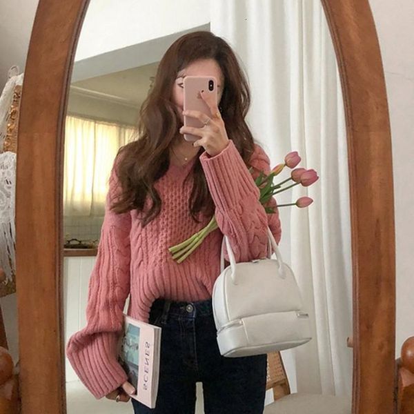 sweaters women 's autumn and winter new korean version of thick loose pullover sweater, White;black
sweaters women 's autumn and winter new korean version of thick loose pullover sweater, White;black